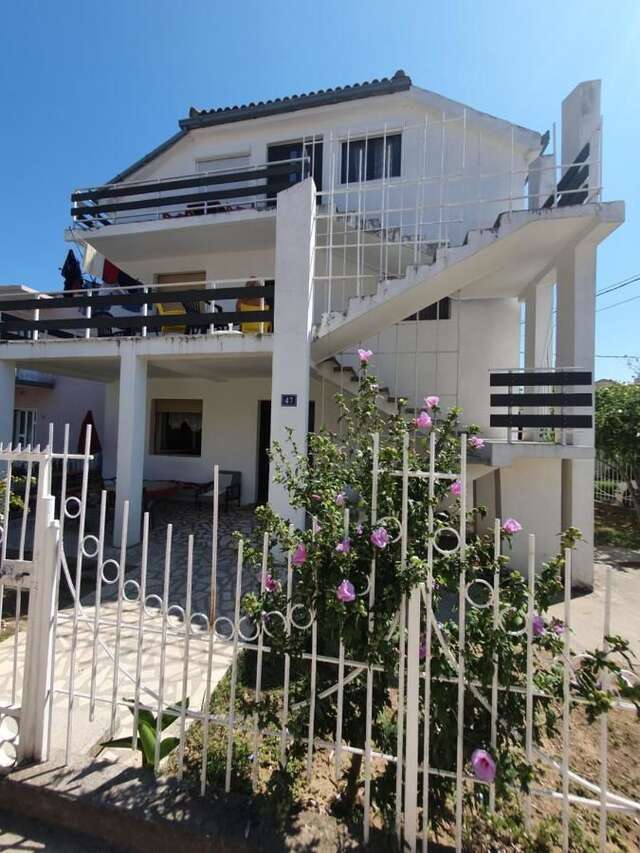 Проживание в семье PEJA rooms and apartment Сутоморе-3